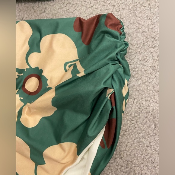 Juan De Dios Sunset Waves Top and Ursula H/W bottom - Picture 3 of 7